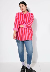 Studio Untold STREIFEN LANGARM - Camicia - pink