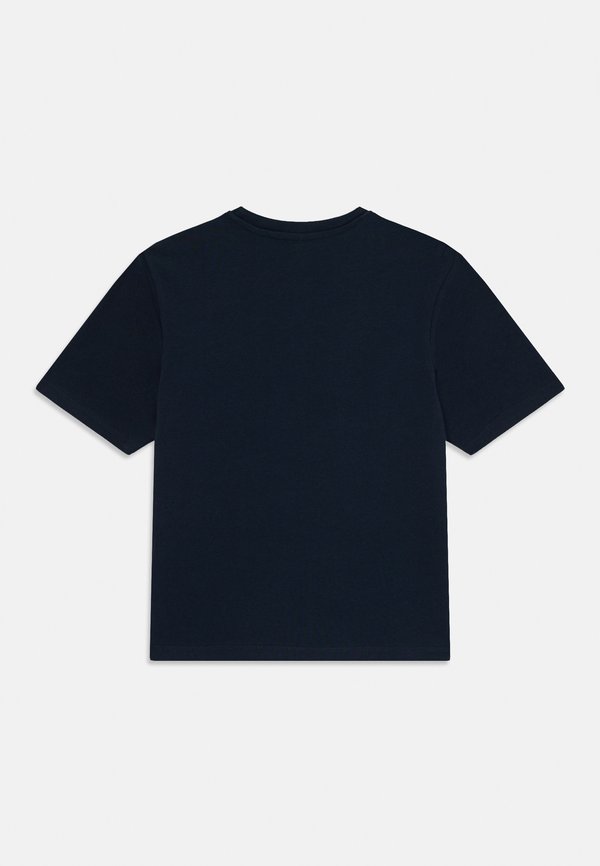 NKMADIAN FIFAE BOX - Print T-shirt2