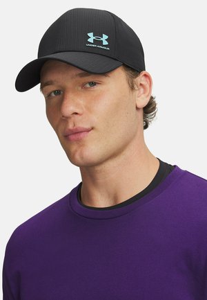 Under Armour, ARMOURVENT LOW UNISEX - Pet - black