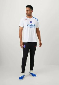 Nike Performance PARIS SAINT-GERMAIN STRIKE THIRD - Vereinsmannschaften - black/hyper royal/global red