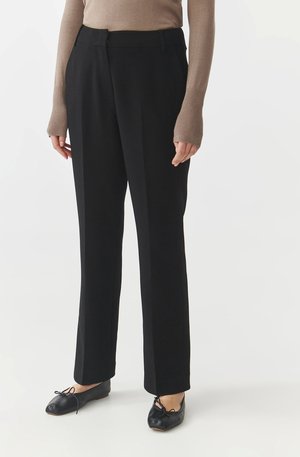 TATUUM LANKA - Pantalon classique - black