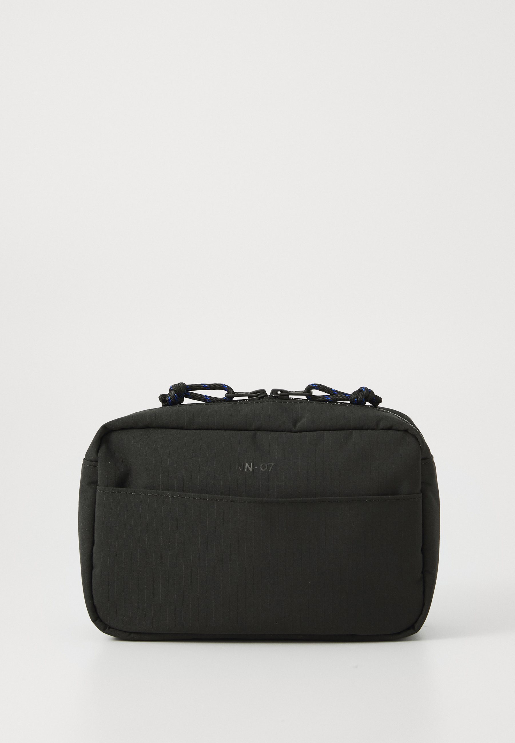 nike mens wash bag