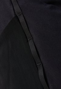 Patagonia FIELDSMITH ROLL TOP PACK UNISEX - Dnevni ruksak - black