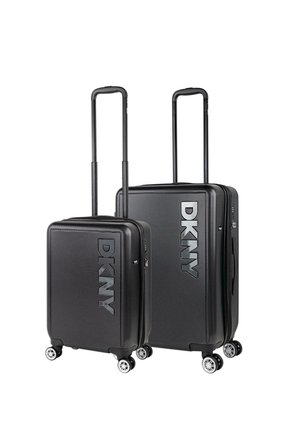 Set de equipaje rígido DKNY negro, con superficie texturizada, logo en relieve, dos asas extensibles y cuatro ruedas multidireccionales.
