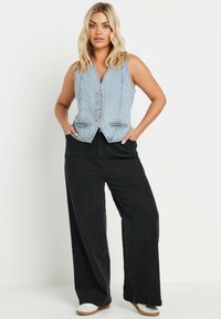 Yours Clothing WASHED - Väst - light blue