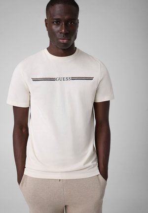 Guess, T-SHIRT MIT LOGOPRINT - T-shirt imprimé - creme