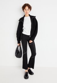 Weekday BEA ZIP CARDIGAN - Kardigan - black