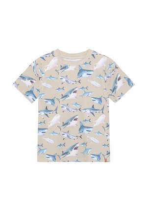 Camiseta beige de manga corta con un patrón de tiburones en azul y blanco. Material de algodón con cuello acanalado. Corte relajado.