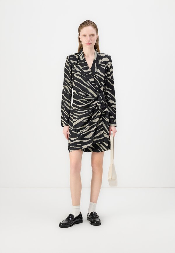 NOTCH COLLAR SIDE KNOT - Cocktail dress / Party dress4