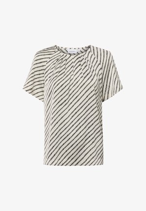 Weiße Bluse mit kurzen Ärmeln, diagonalen schwarzen gestrichelten Streifen, rundem Ausschnitt und leichten Falten unter dem Kragen.