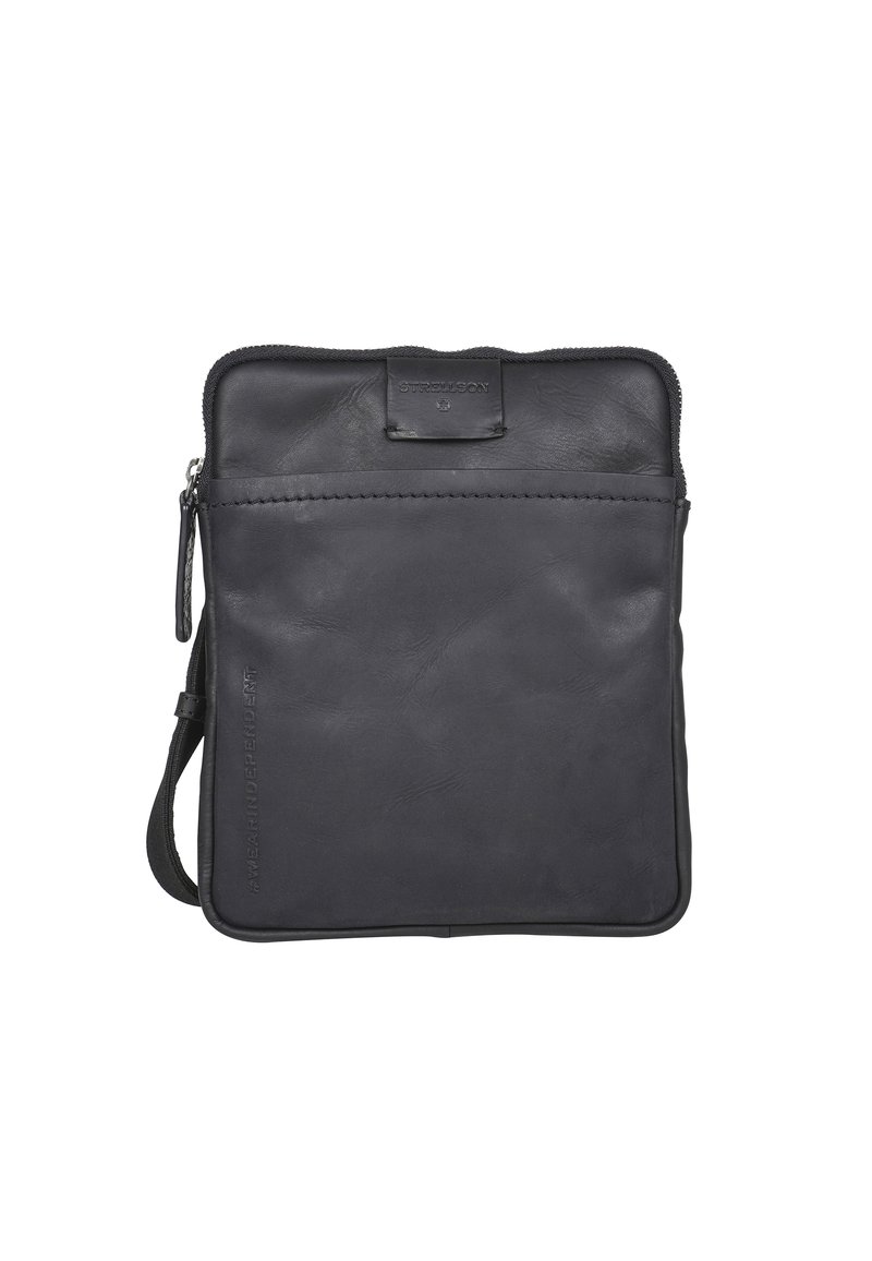 Schwarze Lederhandtasche mit Reißverschluss, flach-rechteckiger Form, glatter Oberfläche und geprägtem Logo auf der Vorder- und Seite.