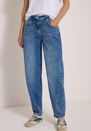 Cecil, HIGH WAIST BARREL LEG JEANS IM LOOSE FIT - Jeans fuselé - light blue used wash