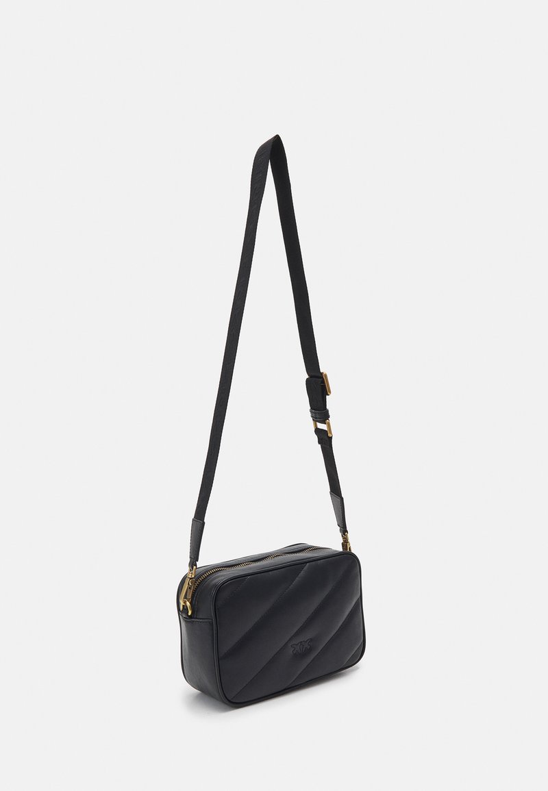 Damen Handtaschen | Pinko CAMERA CASE MAXY QUILT Umhängetasche black/schwarz - SG60993 Damen Handtaschen | Pinko CAMERA CASE MAXY QUILT Umhängetasche black/schwarz - SG60993