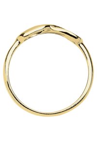 Guldring med en glat, poleret overflade og et let buet design, der har en enkel og sømløs rund form.