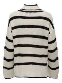 Pull tricoté blanc avec des rayures horizontales noires et un col montant, vu de dos.