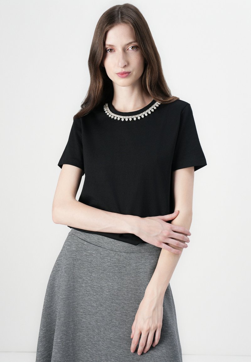ONLY ONLMOSTER S/S O-NECK TOP NOOS JRS - T-Shirt basic - white/weiß