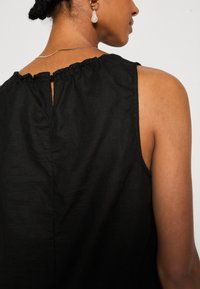 Esprit Topper - black