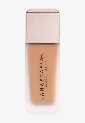 Anastasia Beverly Hills IMPECCABLE BLURRING SECOND SKIN MATTE FOUNDATION - Foundation - shade 18 - 4.5w