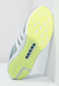 adidas Performance Hardloopschoenen voor op de weg - grey