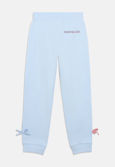 Γαλάζινο παντελόνι jogging από απαλό βαμβάκι, με ριμπ ζώνη μέσης, κεντημένο λογότυπο και διακοσμητικές φιόγκους σε κόκκινο και μπλε στα μανσέτα.