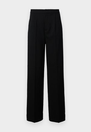 Pantaloni neri a gamba larga con una texture liscia, dotati di una parte anteriore piatta, pieghe e una vita sagomata. Senza hardware visibile o motivi.