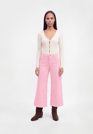 ONLY Petite, ONLGLOBAL WIDE CROP PANT - Панталони - romance rose