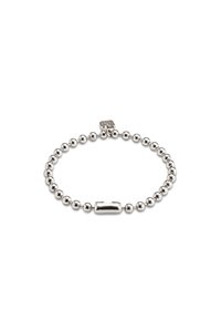 Pulsera elástica de plata con pequeñas cuentas redondas y un cierre rectangular liso para un ajuste seguro. El acabado pulido realza el brillo.