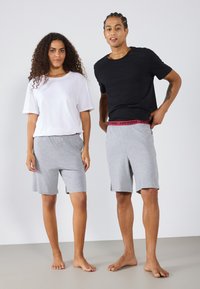 Thumbnail Image 4