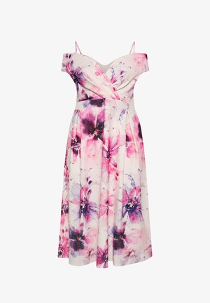 Vestido midi con hombros descubiertos, tirantes finos, base blanca y un gran estampado floral en acuarela de colores rosa, púrpura y negro.