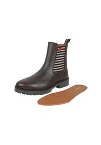 Braune Lederankelstiefel mit Brogue-Details, gestreiften elastischen seitlichen Einsätzen mit einem roten Herz und einer herausnehmbaren hellbraunen Einlegesohle. Schwarze profilierte Sohle.