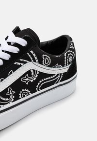 Vans OLD SKOOL UNISEX - Sapatilhas - black/true white