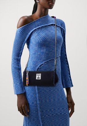 Puma, Sac bandoulière - black