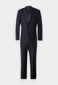 Tummansininen, ohutraita kaksinappinen puku, jossa on notkkalaput, läppätaskut ja suoralahkeiset housut, esitetty valkoista taustaa vasten.