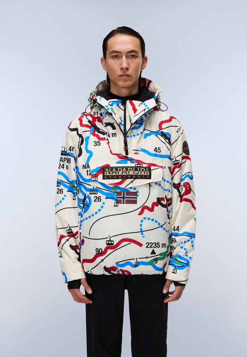 Jacke mit Kartenmuster in Weiß mit roten, blauen und grünen Linien. Verfügt über eine Fronttasche mit Branding und eine Kapuze, gefertigt aus leichtem Material.