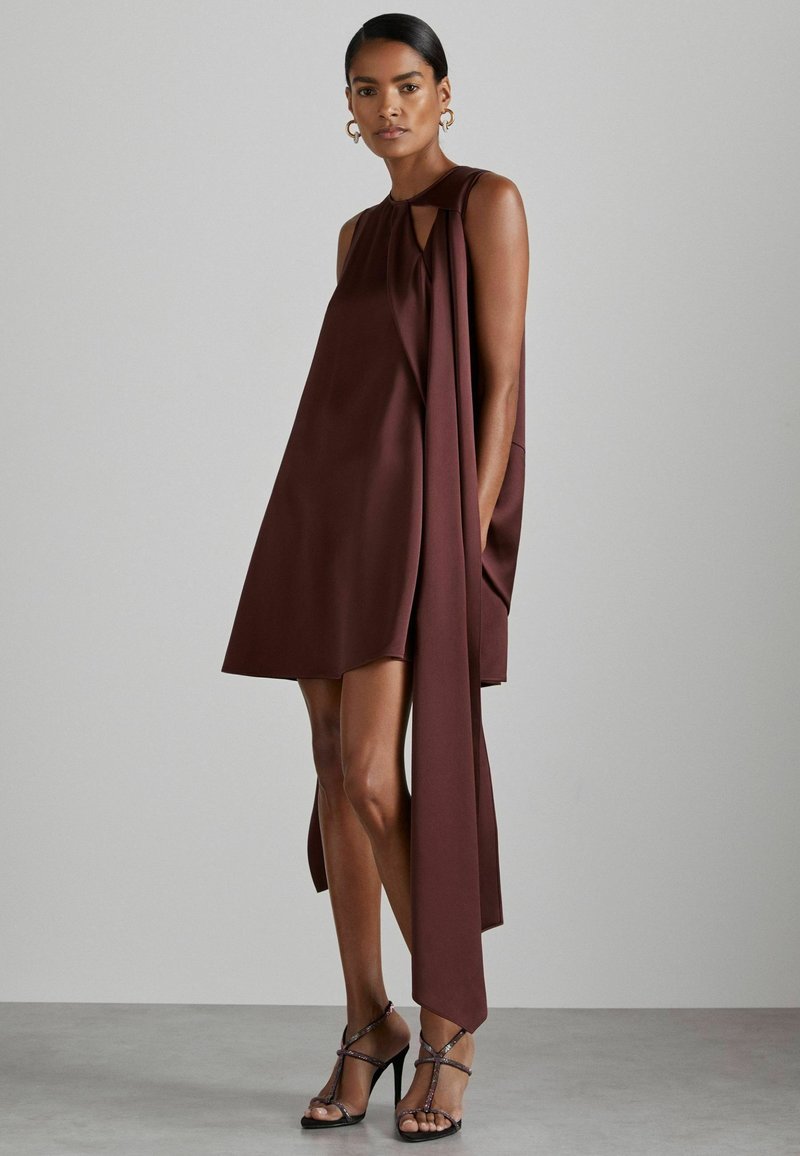 Reiss QUINN ATELIER DRAPED-SASH - Dnevna obleka - burgundy