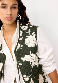 Next REVERSIBLE  REGULAR FIT - Vesta - khaki green