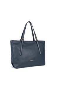Borsa a tracolla in pelle blu navy con due manici lunghi, superficie testurizzata, logo dorato sul davanti, forma rettangolare e design aperto nella parte superiore.