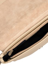 Gerry Weber MADEIRA - Skuldertasker - beige