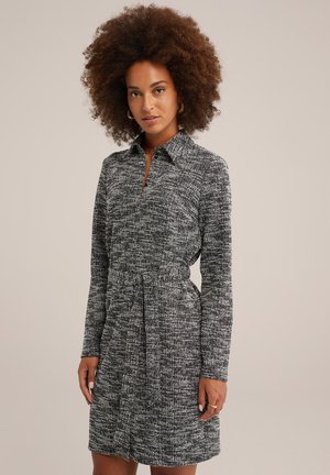 WE Fashion Abito a camicia - black