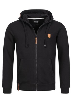 Sort zip-up hoodie lavet af blødt bomuldsstof, med en kængurulomme, justerbare snore og et lille læderlogo.