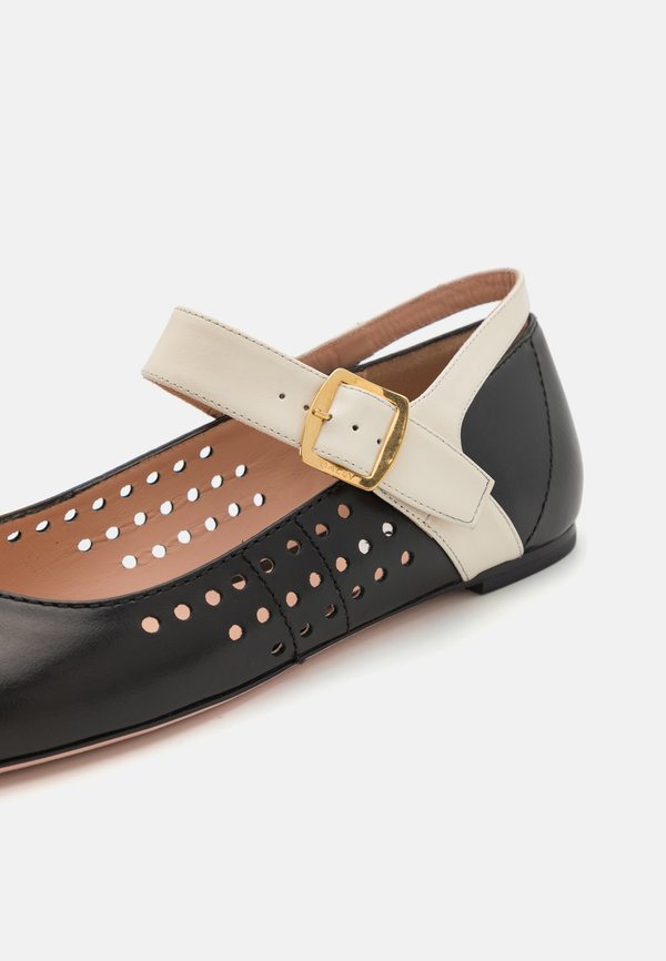 BENIKA - Ankle strap ballet pumps4