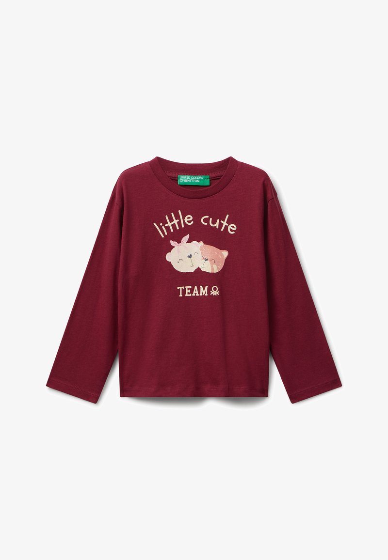 Vínová dlouhá rukávová tričko vyrobené z bavlny, s grafikou dvou kreslených obličejů a nápisem "little cute TEAM" v krémové barvě.