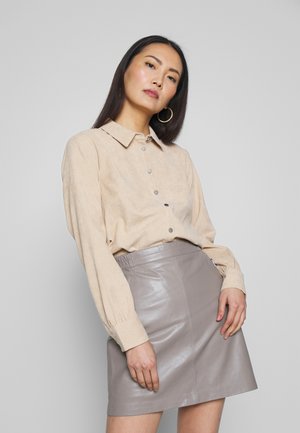 Button-down blouse - sesame