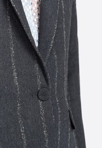 Rich & Royal MIT REVERSKRAGEN UND PATTENTASCHEN - Blazer - grey melangé
