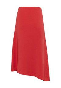 Roter asymmetrischer Wickelrock aus einem glatten, elastischen Stoff. Er verfügt über einen hohen Taillenbund und reicht bis zur Mitte der Waden.