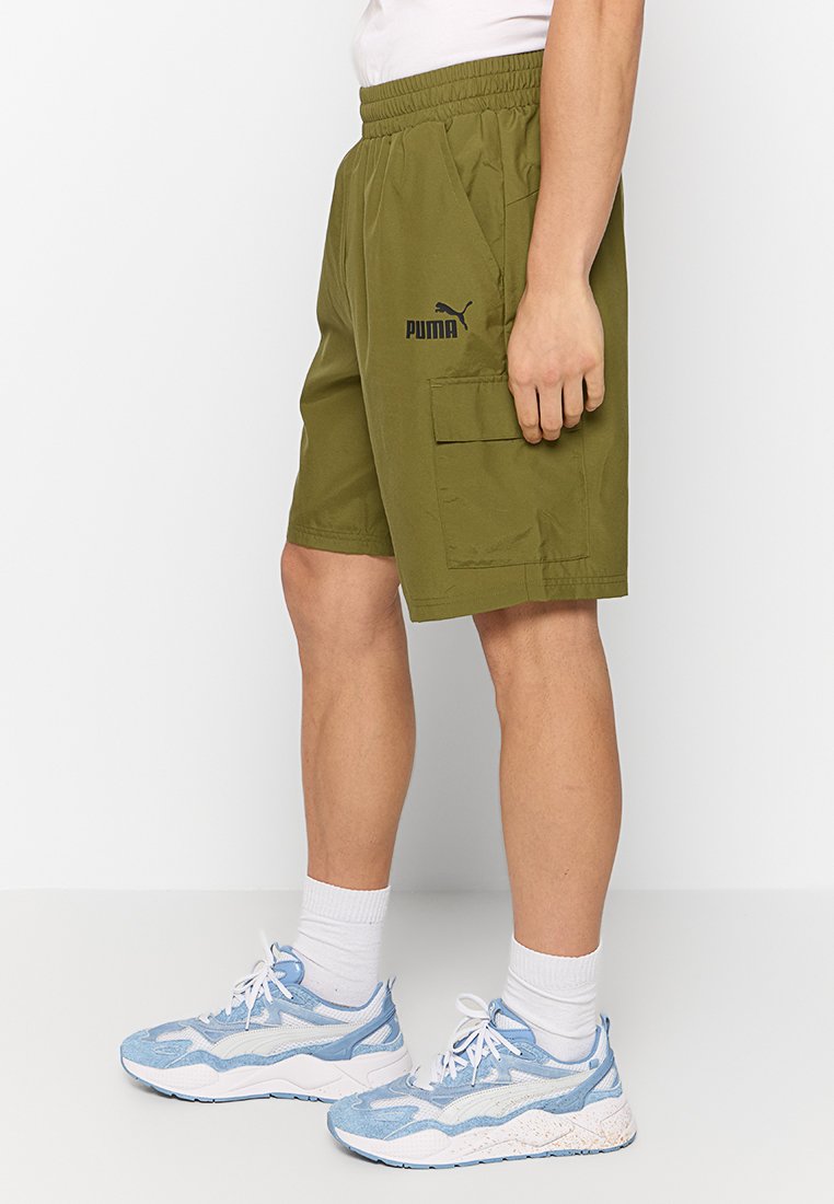 Kurze Sporthose