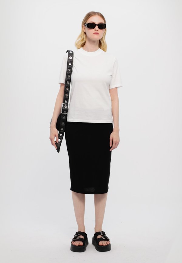 MOCK NECK TEE - Basic T-shirt2