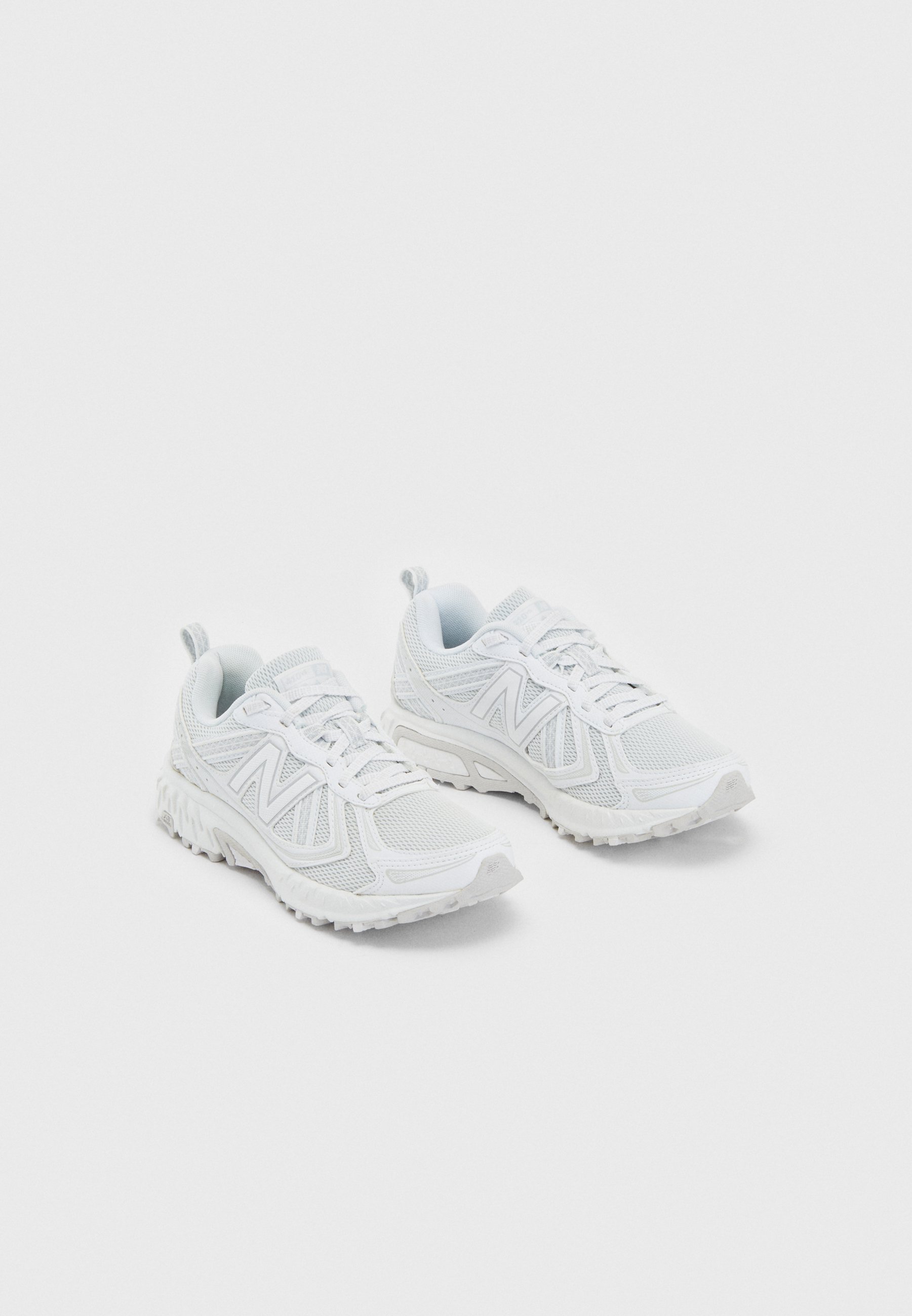 new balance mt410