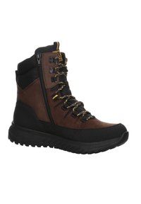 Bottes de randonnée marron avec une tige noire texturée, des lacets accentués de doré, une fermeture éclair latérale et une solide semelle en caoutchouc noire.