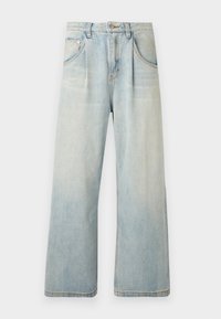 Jeans en denim bleu clair à jambes larges et taille haute, dotés de deux poches avant, passants de ceinture et fermeture à bouton. Texture lisse avec des détails délavés.